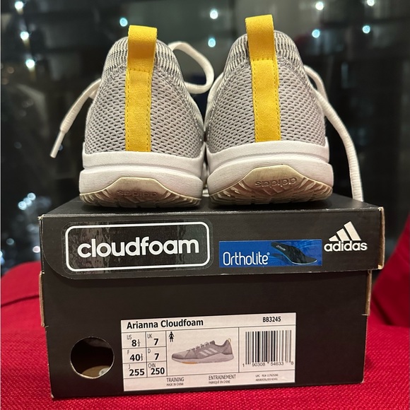 Adidas CloudFoam Sneakers - Picture 2 of 6